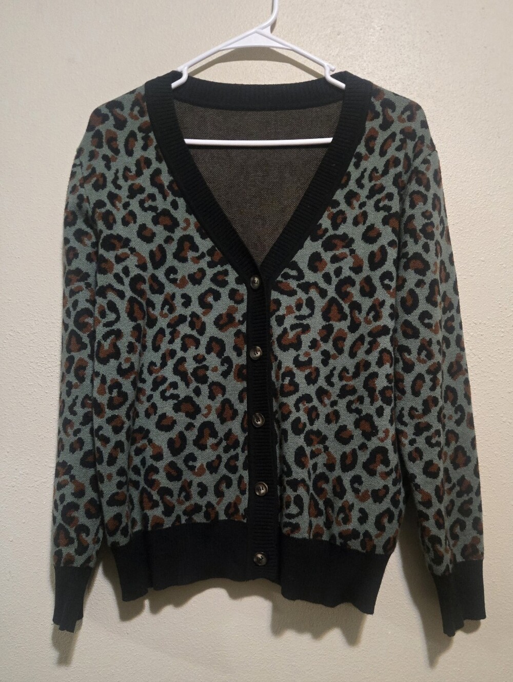 Leopard Print V-Neck Cardigan Sweater - Green & Brown